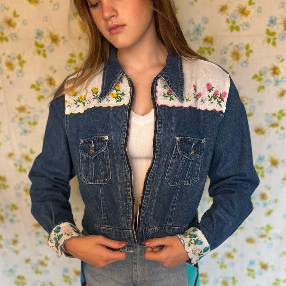 Vintage Express dark wash denim jean jacket